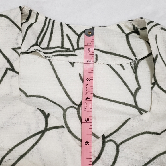 Floral top - Picture 6 of 11